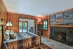 River Dream Lodge: Master Bedroom with Fireplace